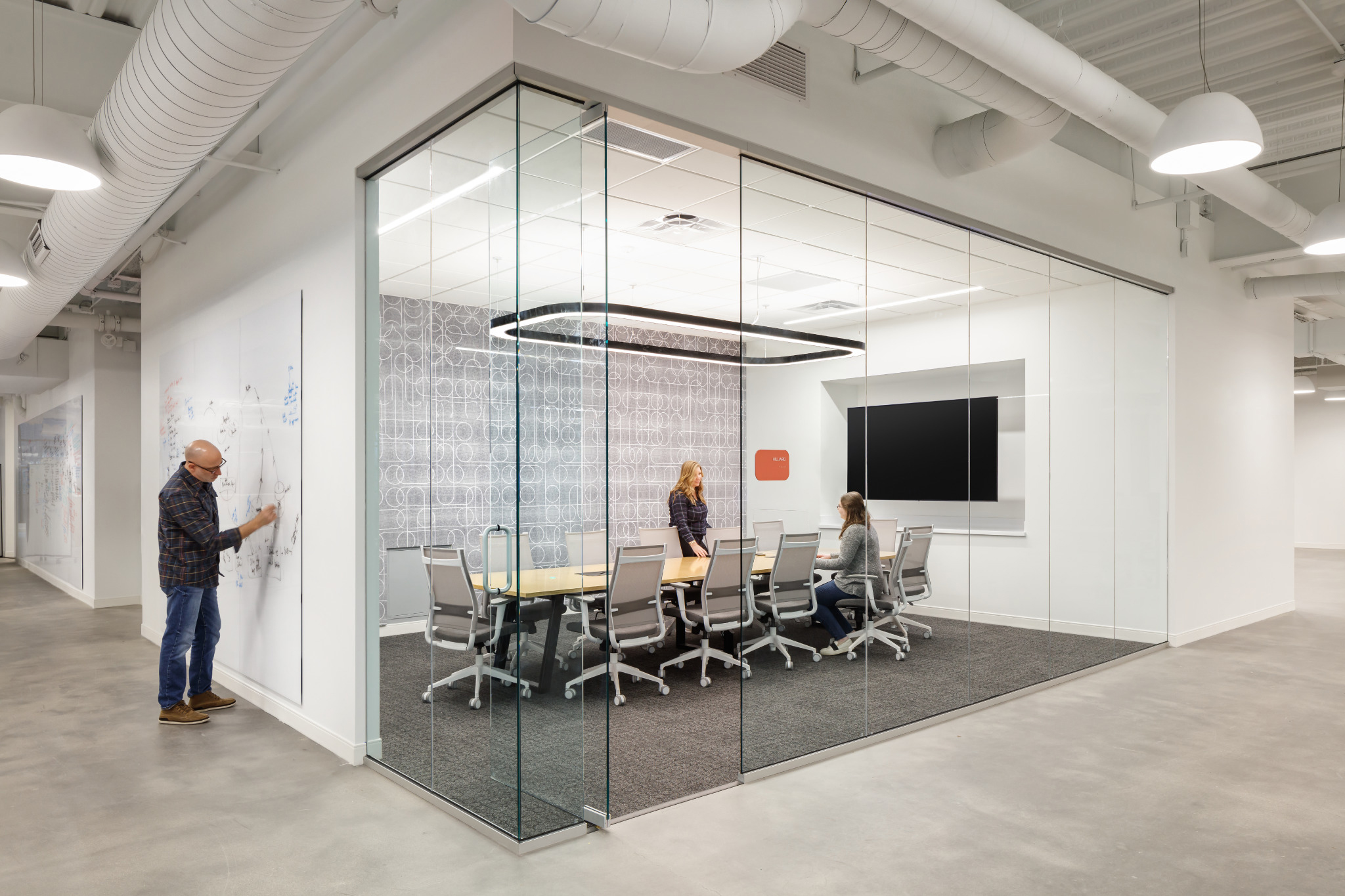 King Business Interiors image 11