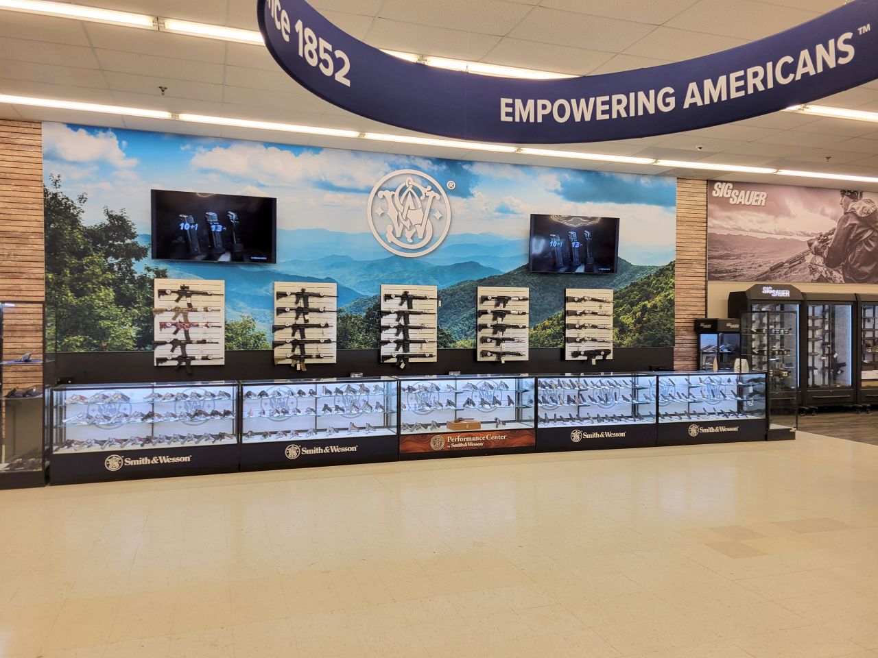 PFI Displays image 3