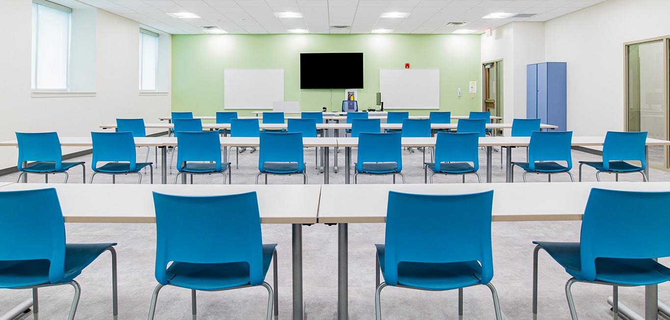 9to5 Seating image 7