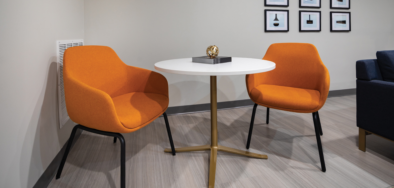 9to5 Seating image 11