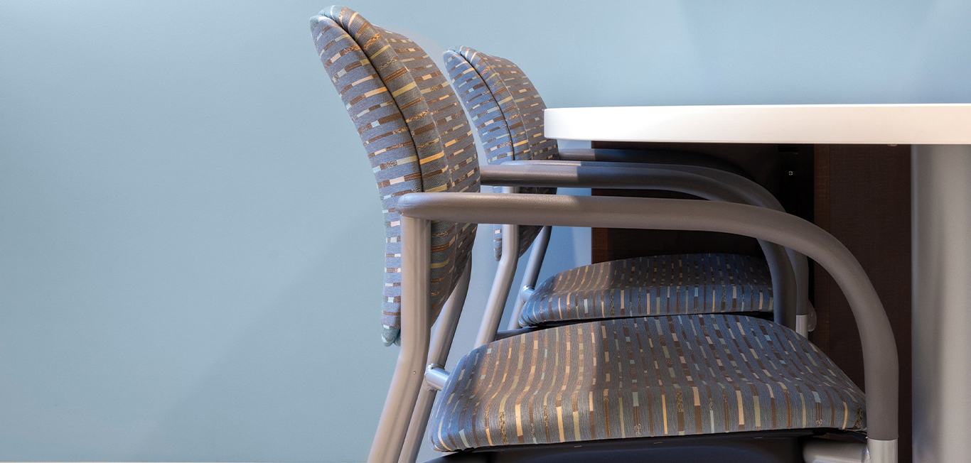 9to5 Seating image 6