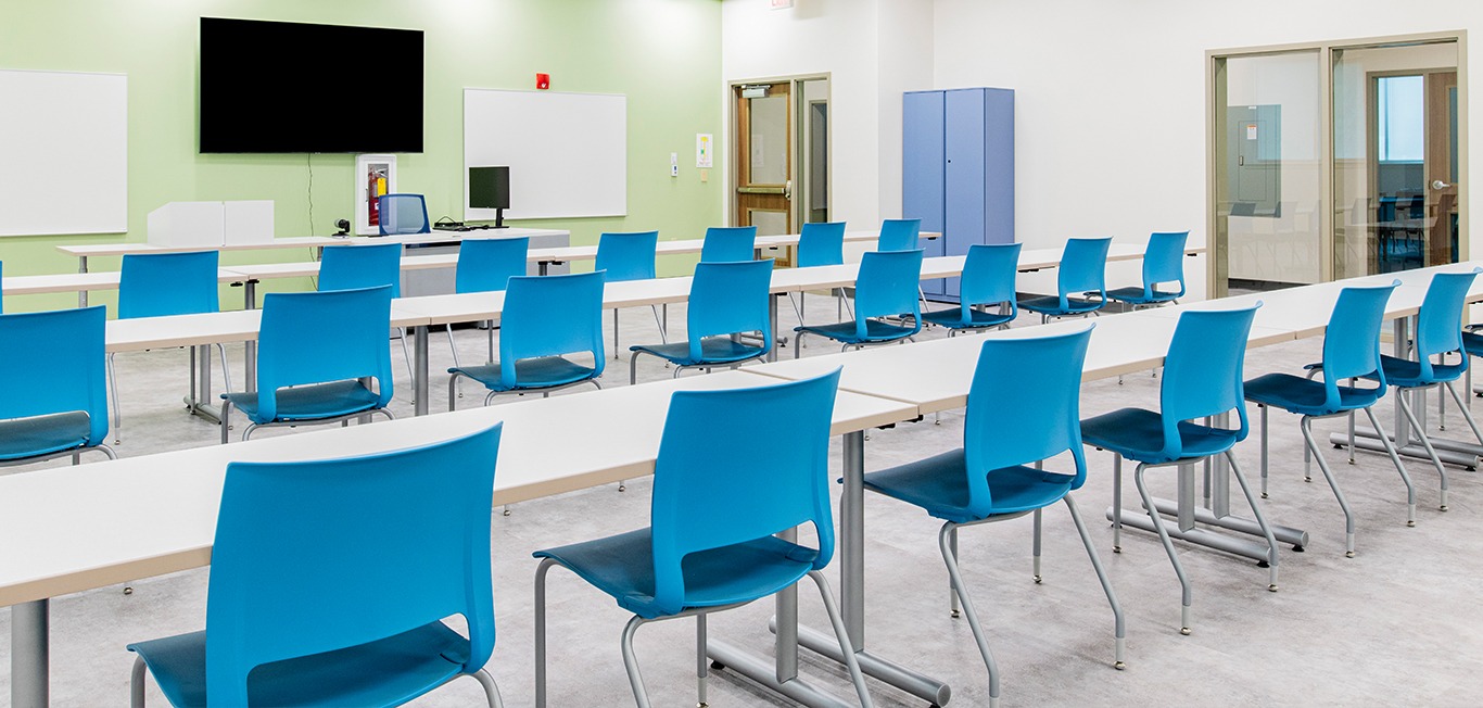 9to5 Seating image 12