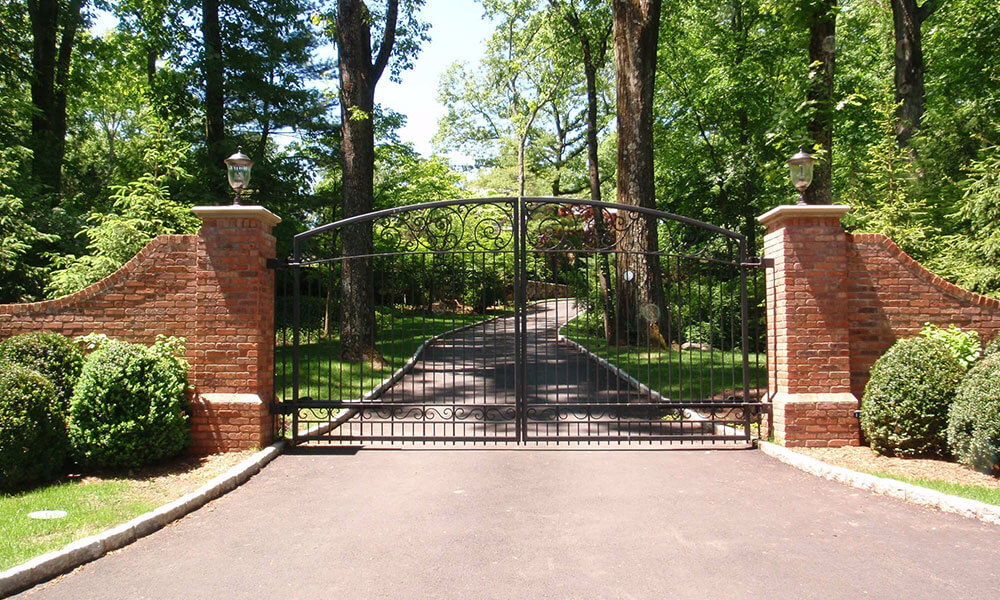 Grand Entrance image 6