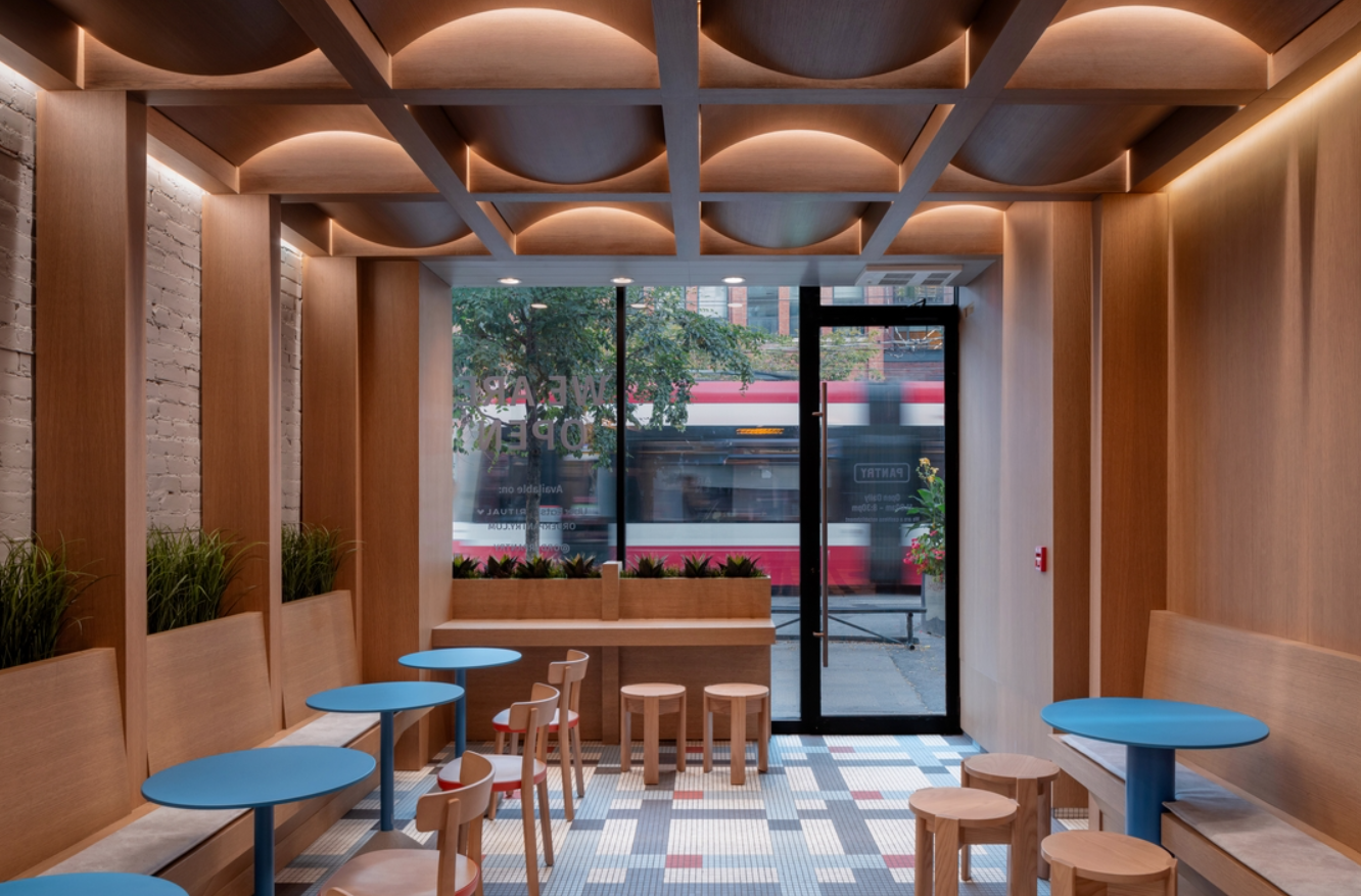 Suite 22 image 7