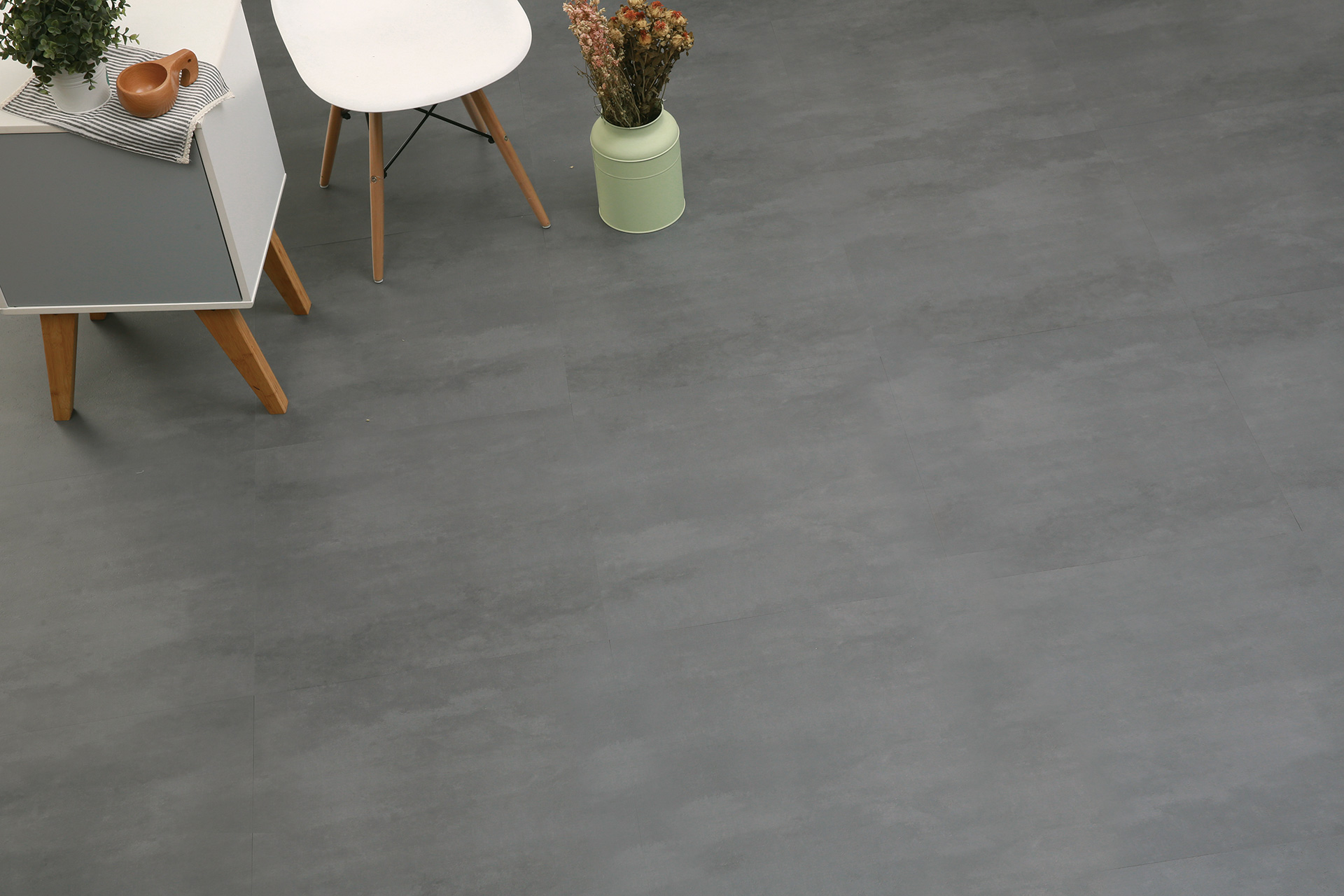 Traverse Flooring image 1