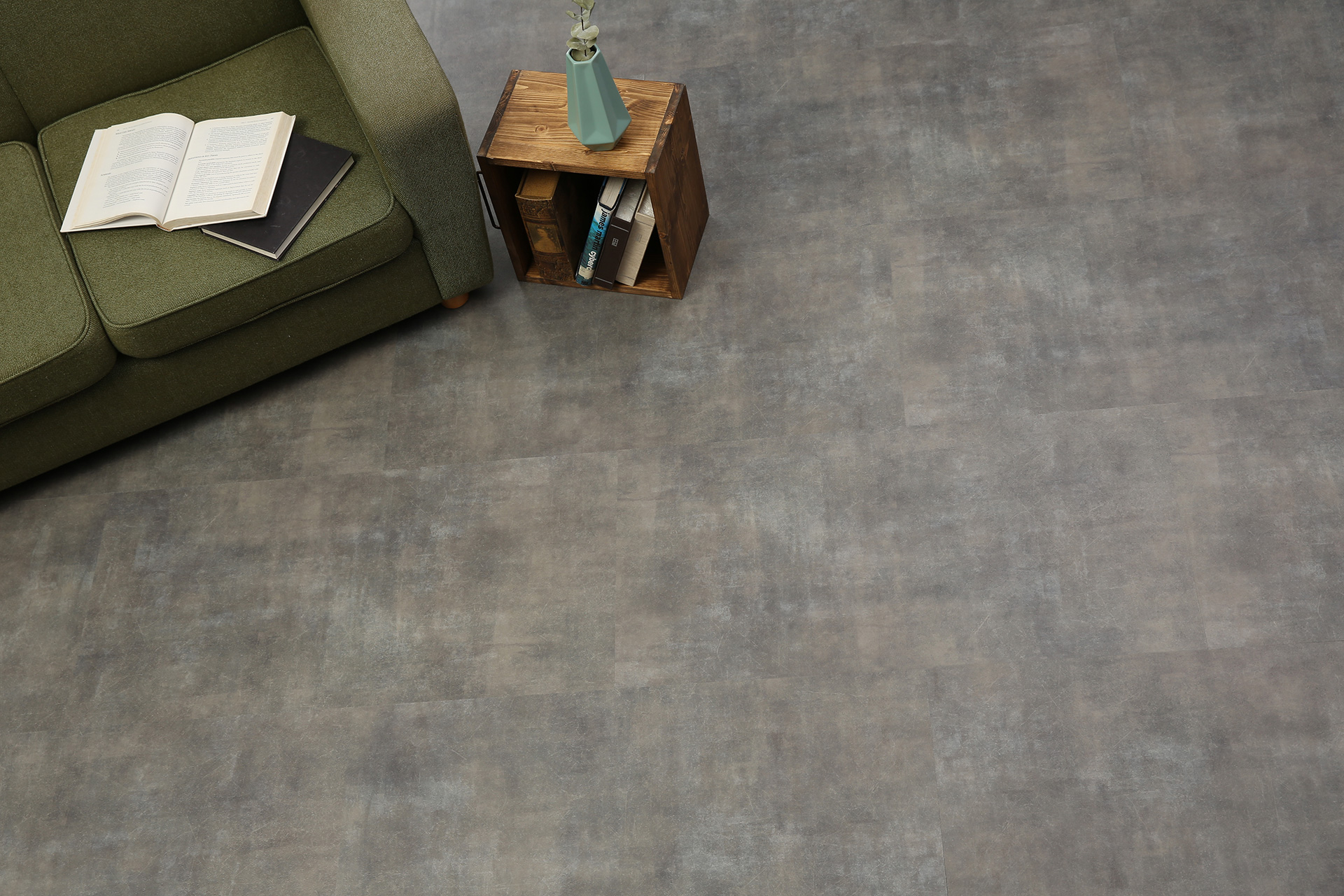 Traverse Flooring image 4