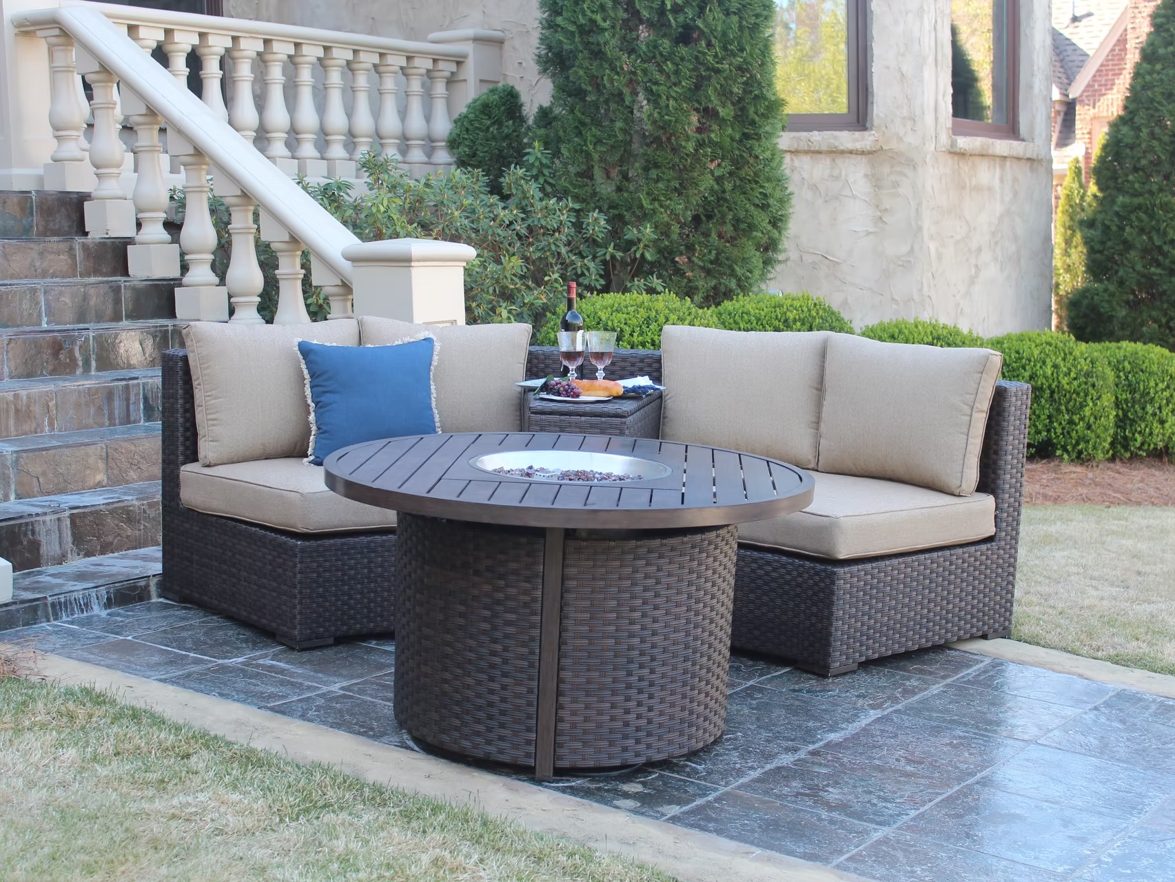 Plantation Prestige Commercial Furniture image 2