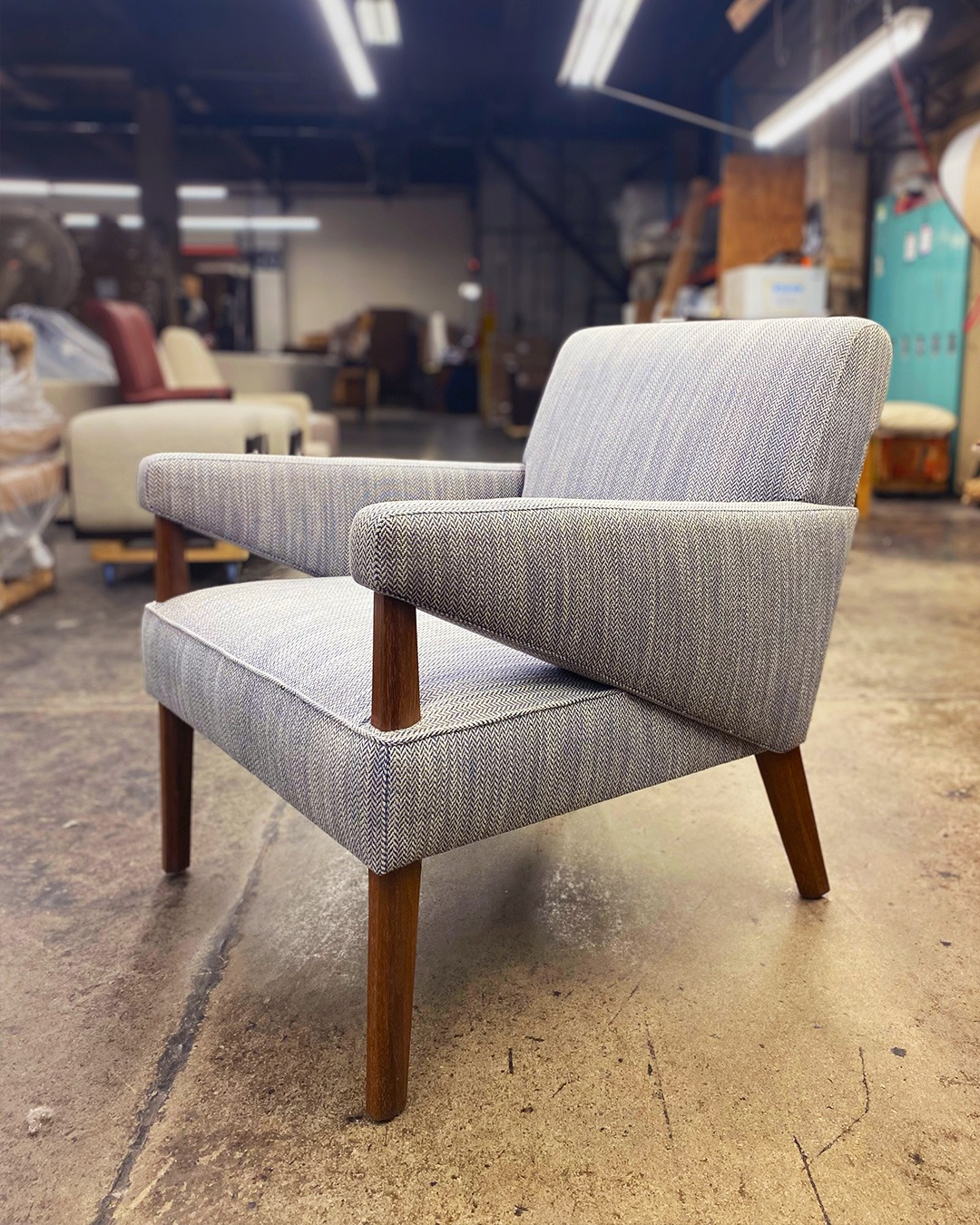 Bright Chair Company image 14