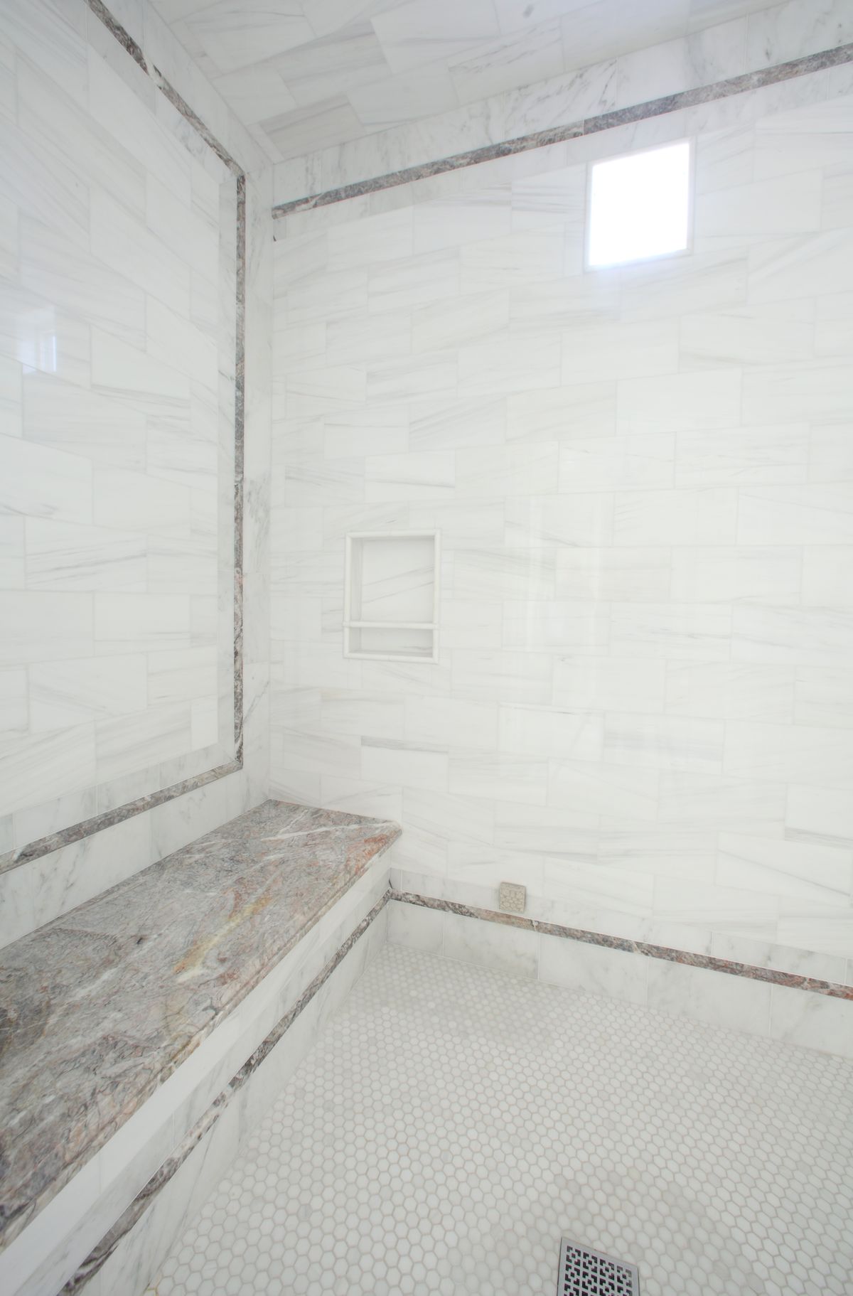 Agora Surfaces image 11