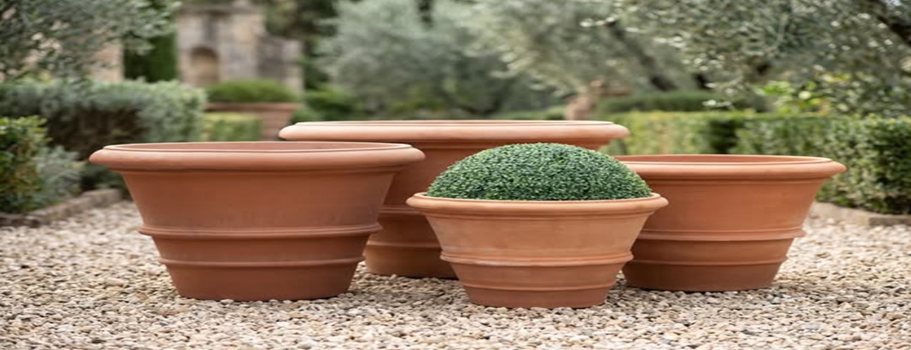 Giannini Garden Ornaments