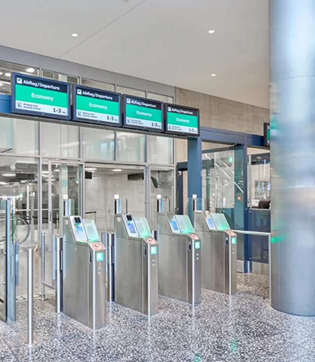 Crane Revolving Doors by DORMA image 6