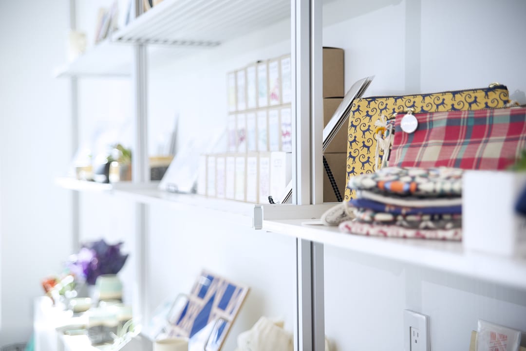 Modern Shelving image 8