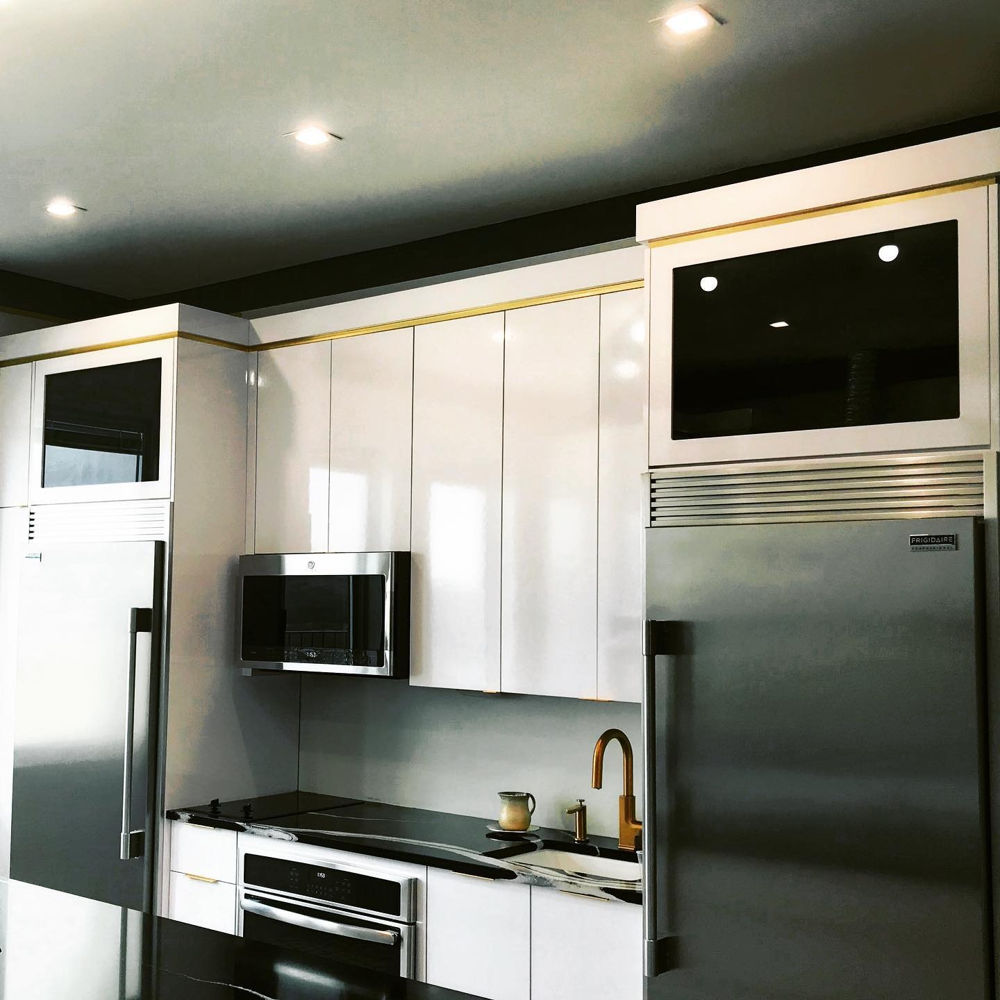 Privacy Film Company image 11