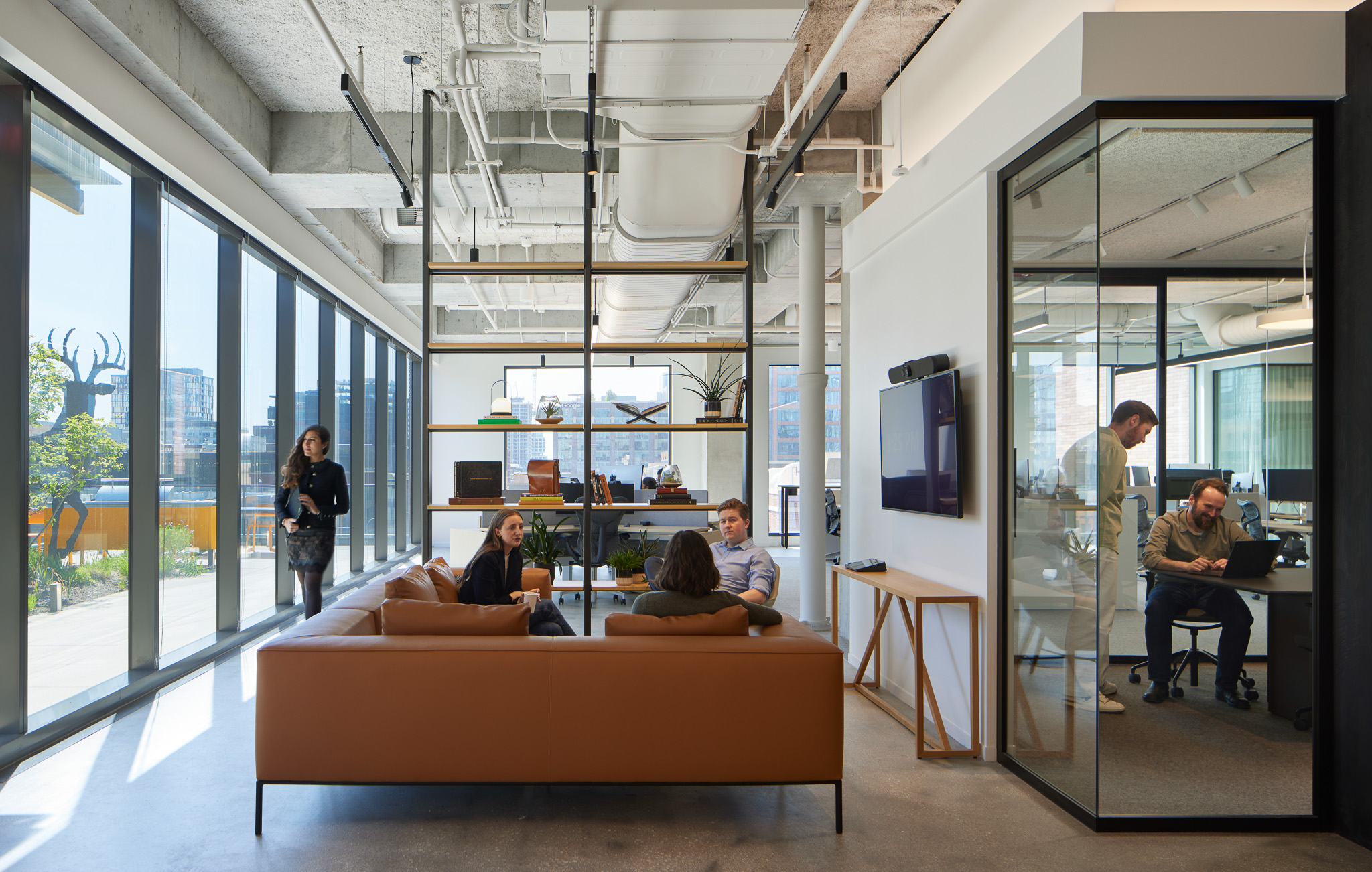 Office Revolution image 19