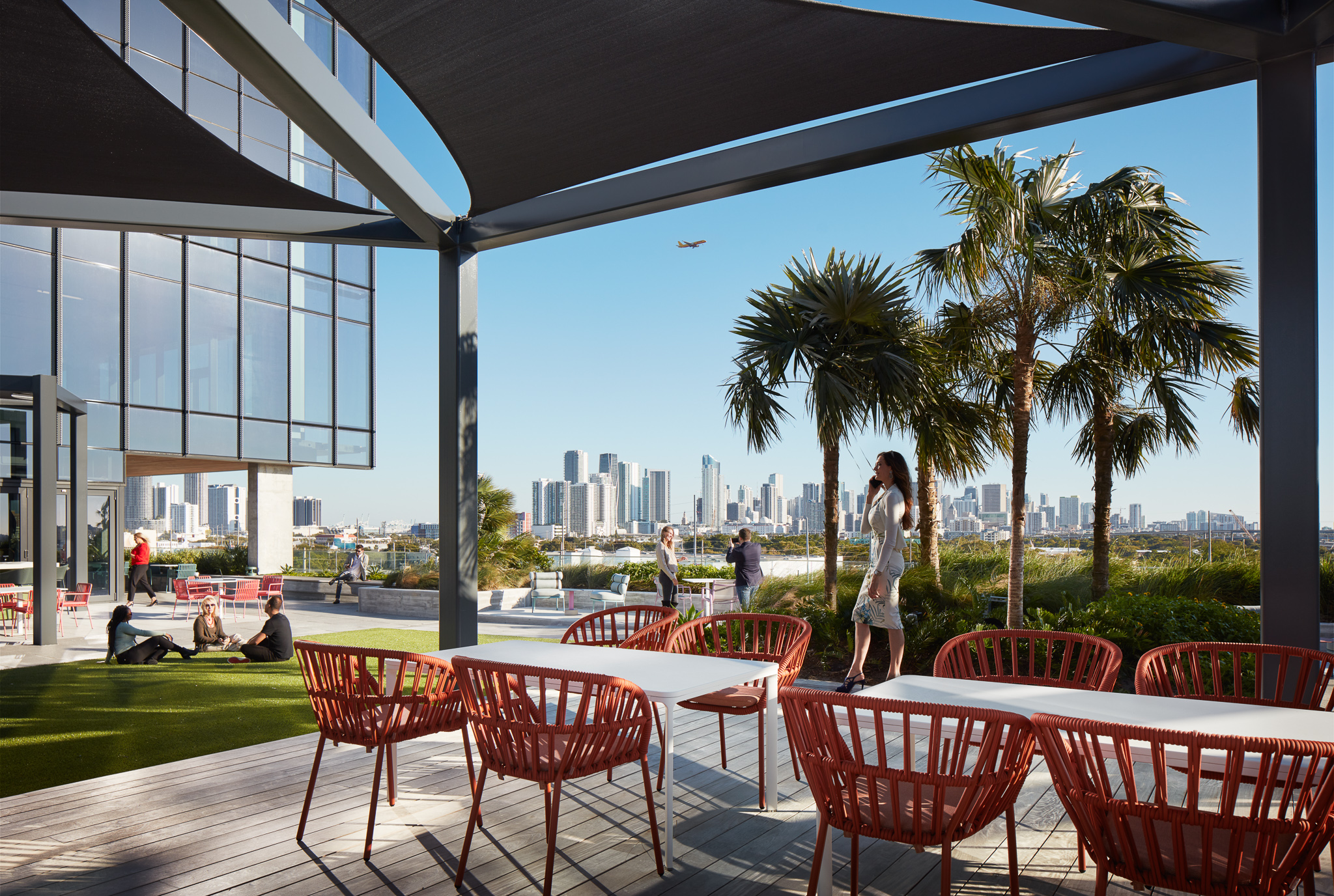 Office Revolution image 4