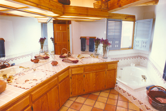 Artesanos Imports image 6