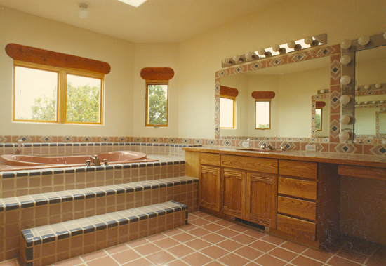 Artesanos Imports image 5