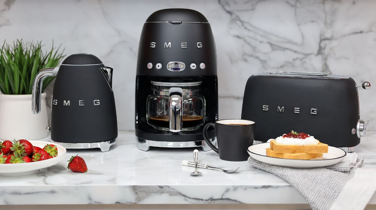Smeg image 4
