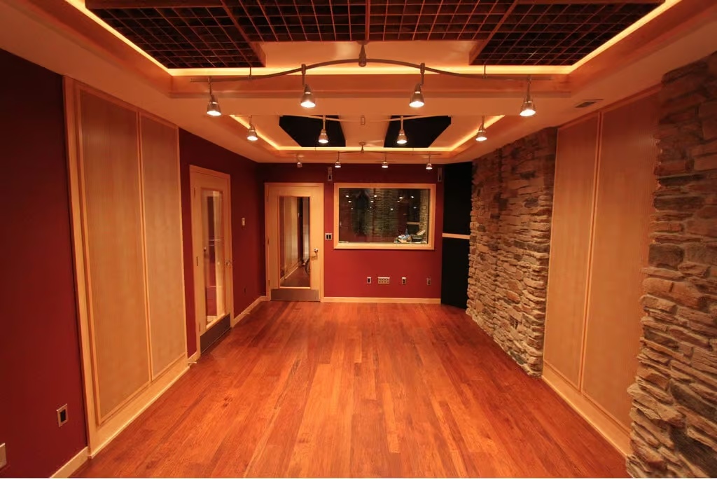 Soundproof Cow image 3