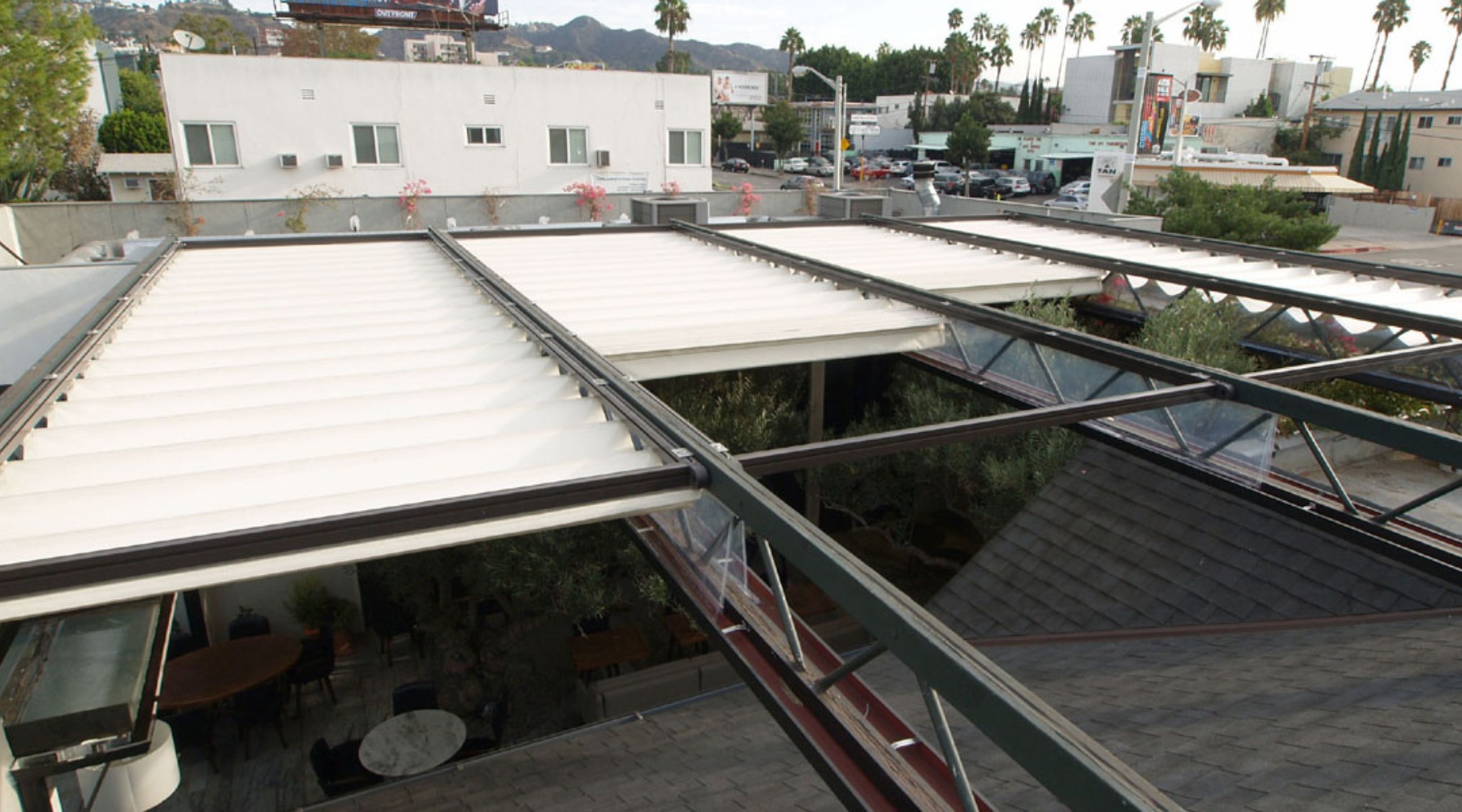 Retractable Structures image 1