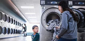 Maytag Commercial image 10