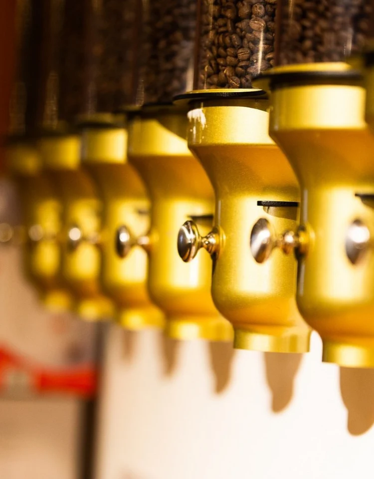 IDM Dispensers image 15