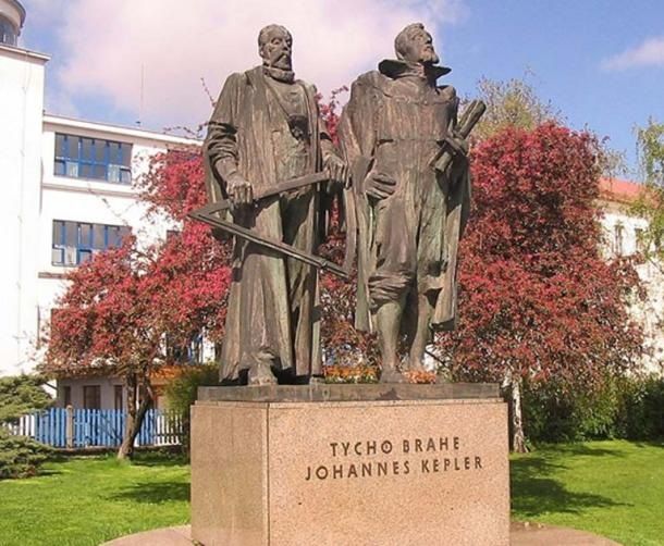 Monumento a Tycho Brache y Johaness Kepler