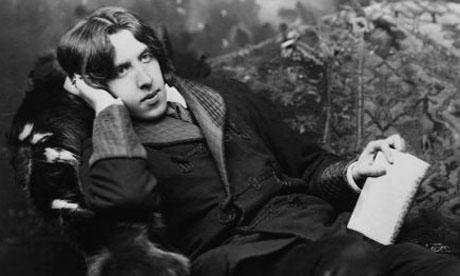 Oscar Wilde. dramaturgo británico de la Era Victoriana