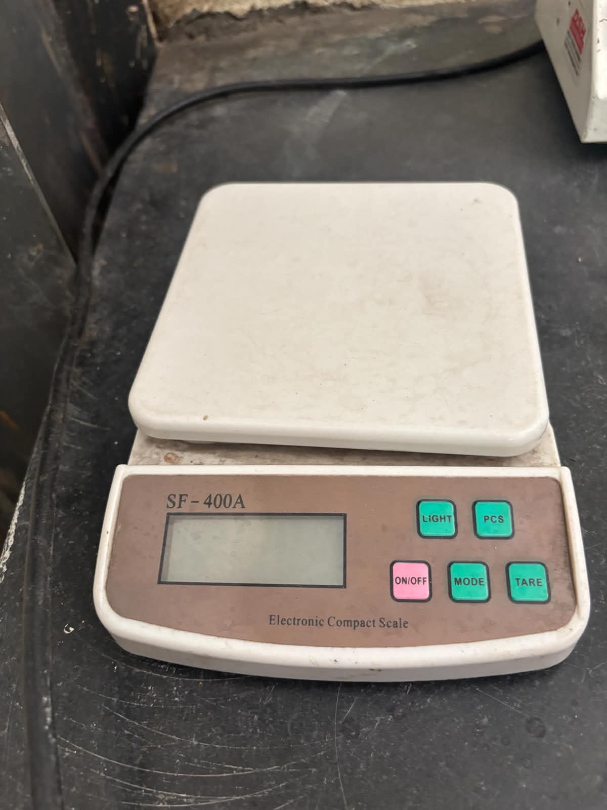 Electronic Compact Scale