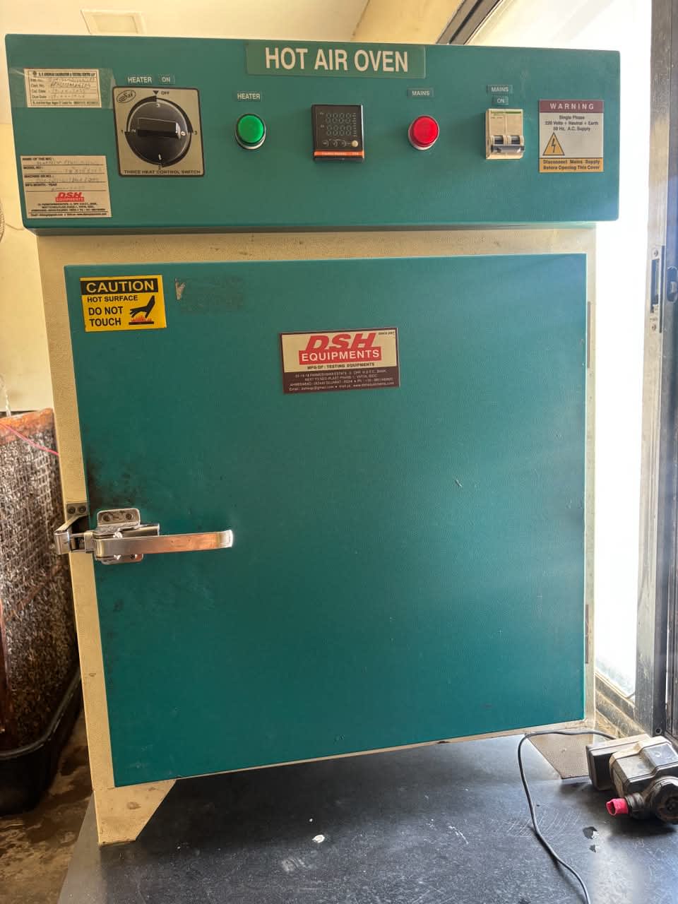 Hot Air Oven