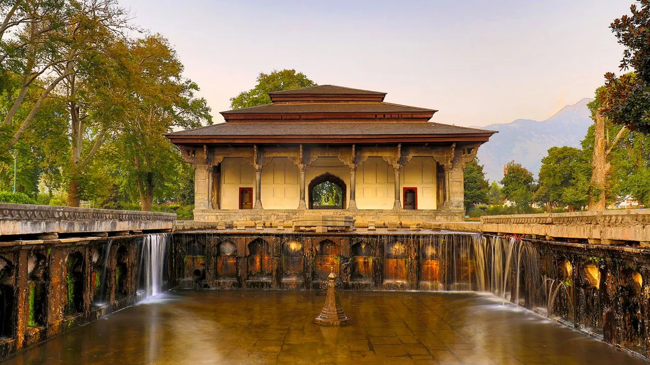 Mughal Gardens (Shalimar, Nishat)