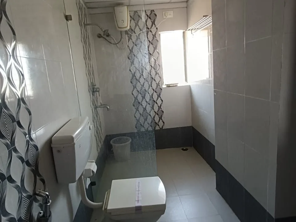 Grand Executive suite thumbnail 2