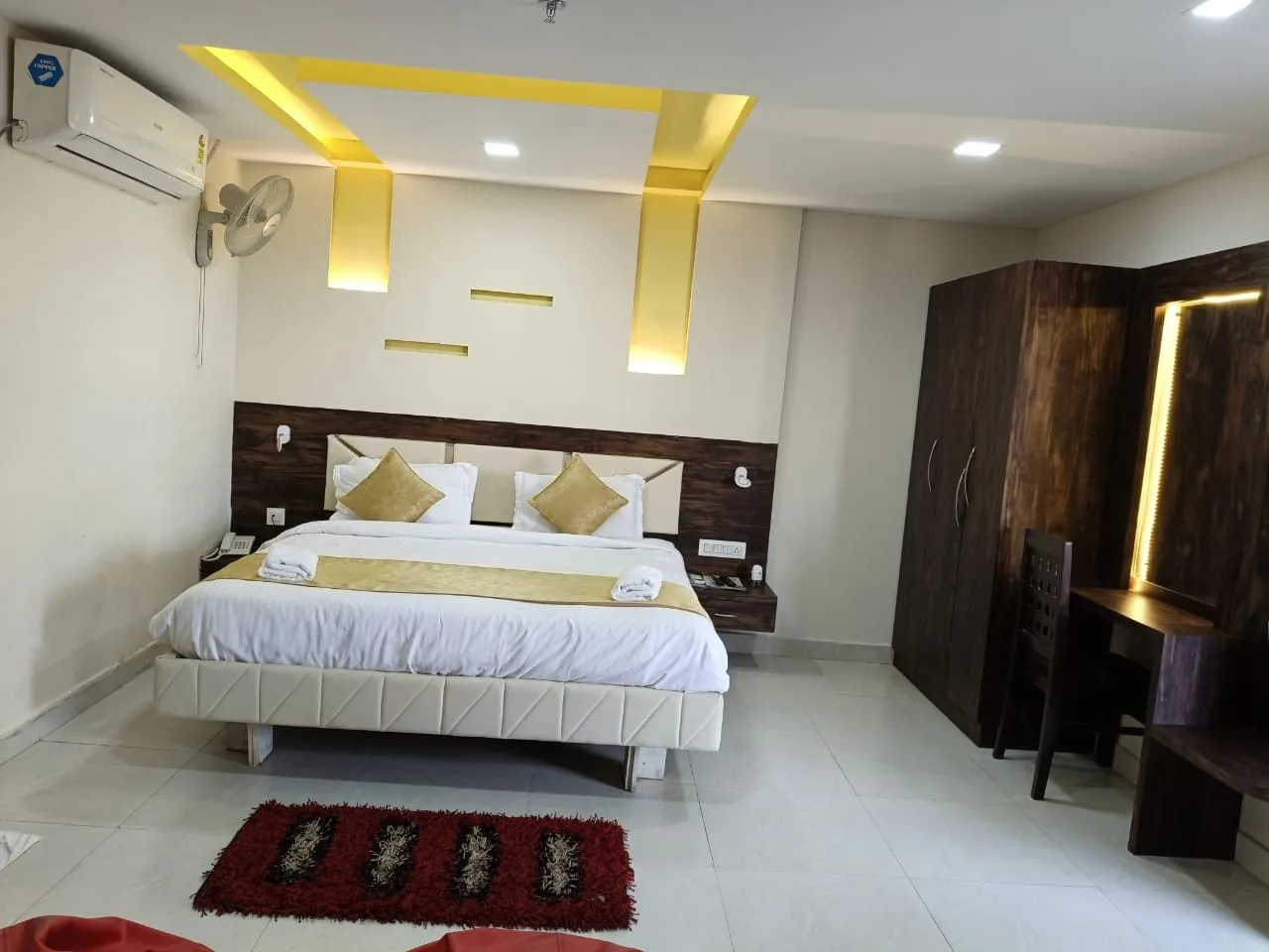 Grand Presidential suite thumbnail 4