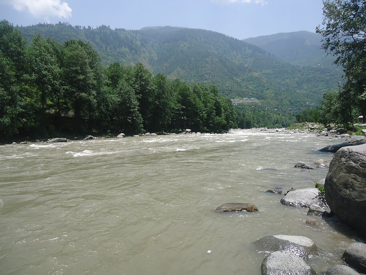 Kullu Honeymoon & Romance Premium Local Sightseeing Tour