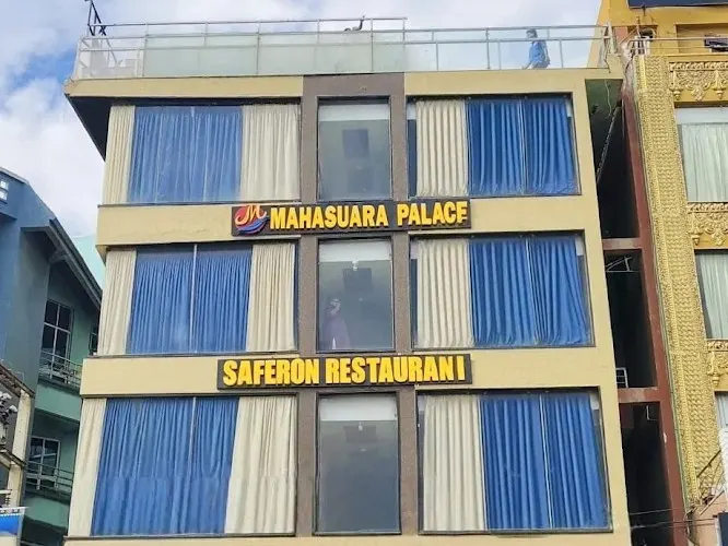 Hotel Mahasuara Palace