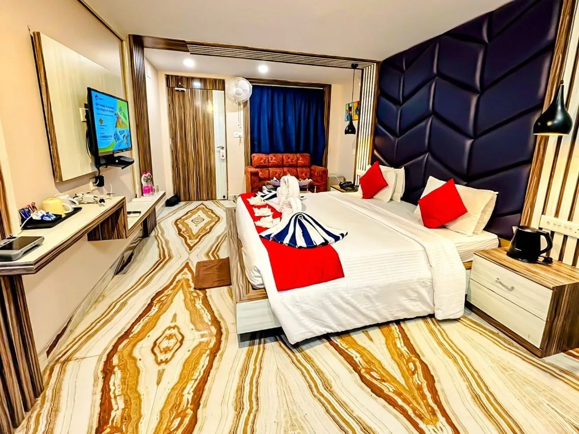 Premium Room (Side View) thumbnail 2