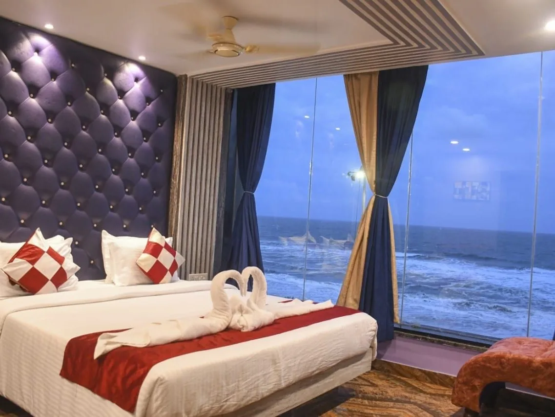 Super Deluxe Room (Front Sea View)