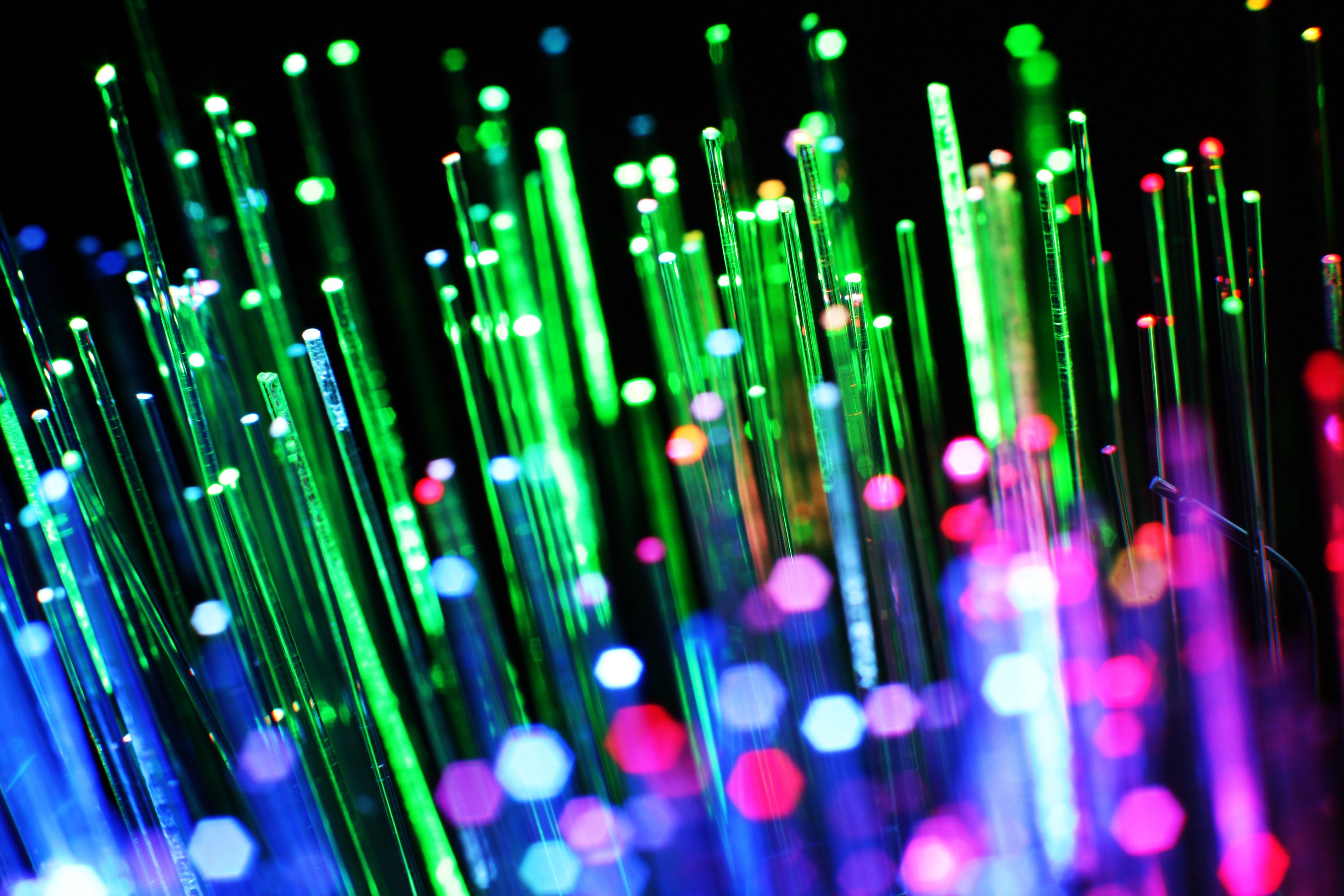 fiber-optics-SBI-300199705.jpg