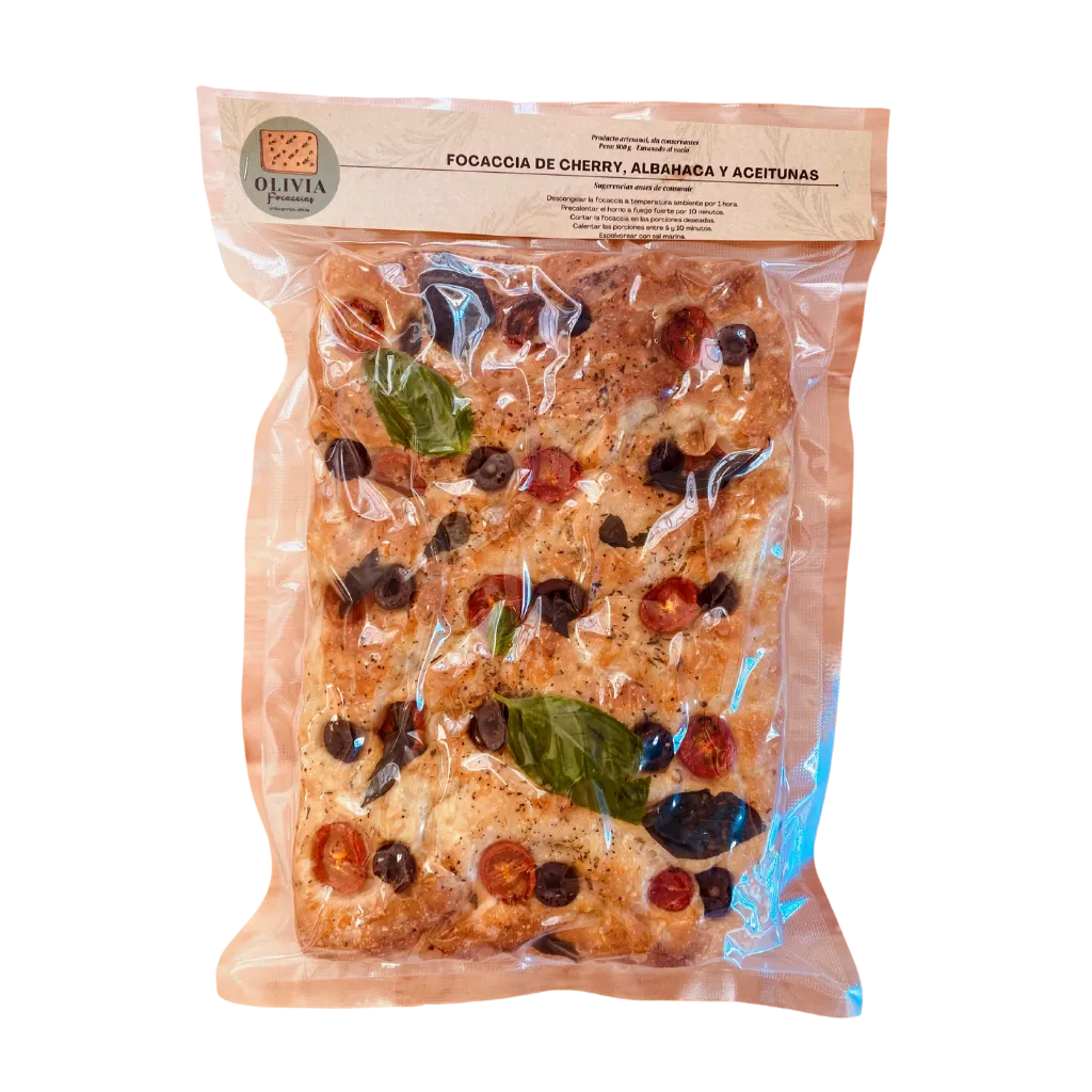 Focaccia de cherrys, albahaca y aceitunas