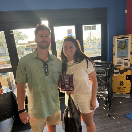 Greenline ambassador sampling with shoppers