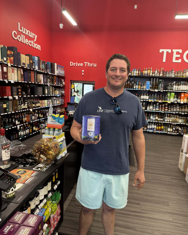 Greenline ambassador sampling with shoppers