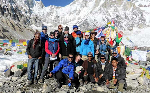 Group-at-Everest-Base-Camp