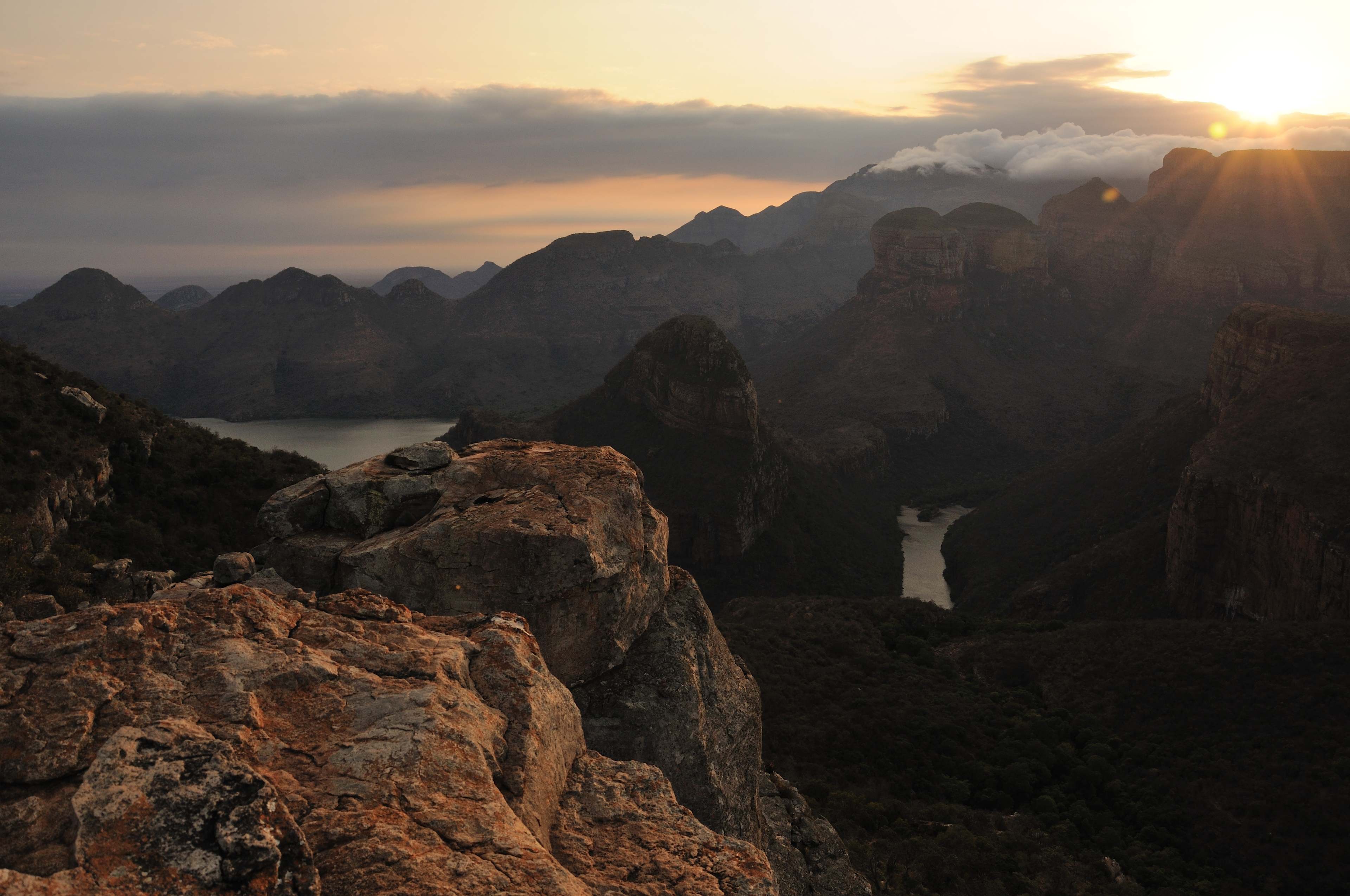 Panorama-Route_Blyde-River-Canyon-Three-Rondawels