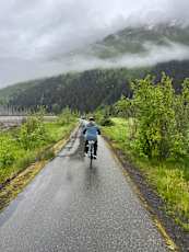 31B394B8-ECCA-43FE-9E49-16187BB45E84