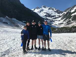 NA-alaska-fam-9