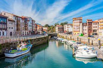 puerto-deportivo-llanesMampiris