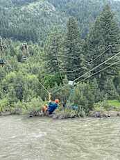 5CFE70E1-EBFF-419B-B3C7-8AA9A8E4FAC8