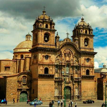 Cathedral-in-Cusco-on-Peru-Tours