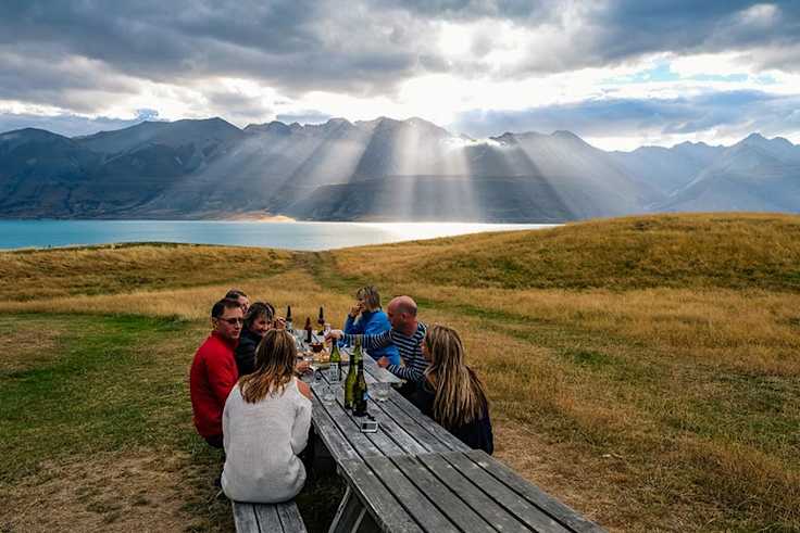 New Zealand Traditional Food: How to Cook Like a Kiwi