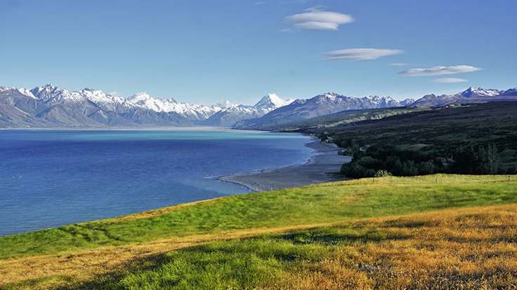The 7 Most Beautiful Lakes On the South Island of New Zealand